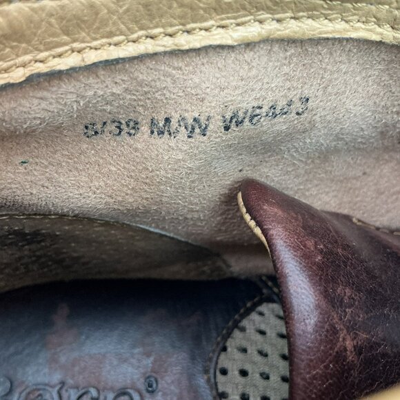 Born Pebbled Leather Lace Ankle Boots Womens 8 Stitched Detailing - Picture 11 of 12